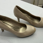 Predictions Womans Comfort Plus By  Slip On Pumps 7.5 Nude Stiletto Heel Photo 0