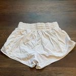 Lululemon  High-Rise Hotty Hot Shorts 2.5" Photo 1
