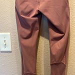 Lululemon Women’s Mauve Pink Leggings Size 2 Photo 8