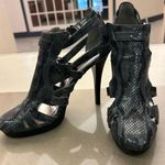 Calvin Klein  8 1/2 Nice heels for you! Great shape-Savannah Snake Print (caged) Photo 0