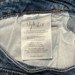 NWT Style and Co Flower Embroidered Cute Straight Crop Jeans Blue Size 12 Photo 8