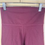Aritzia TNA Bike Shorts Size Small Burgundy Activewear Outdoor Travel Stretch Red Photo 1