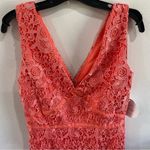 ASOS | Paper Dolls V Neck Lace Pencil Dress in Coral Size 8 Photo 3