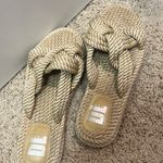 Boutique Nude Wedged Shoe Tan Size 9 Photo 1