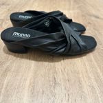 Munro  | Black Leather Lee Open Toe Twisted Block Kitten Heel Slide Mules, 7.5W Photo 6