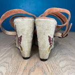 Colin Stuart  Floral Embroidered Faux Suede Platform Wedge Sandals Size 9 Photo 1