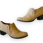 Natural Soul  Taupe Vegan Leather Low Ankle Boot Bootie Women’s Size 8 Fall Vibes Photo 0