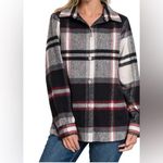 Zenana Outfitters plaid shacket. Size Large Photo 0