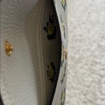 Tory Burch Emerson Printed New Ivory Garden Rose Zip Card Case Photo 5