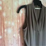 Violet+Claire  gray V Neck Shell Sleeveless Blouse Photo 2