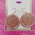 Urban soul earrings gold tone circles with pink beads Photo 1