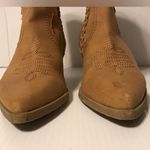 Dolce Vita Koolson tan faux suede ankle boots women size 7.5 Photo 2