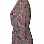 One Clothing Revolve UO Black White Stripe Floral Hummingbird 3/4-Slv Tie-Front Wrap Top EUC S Photo 2