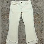 frame denim FRAME Le Crop Mini Boot jeans size 32 cream/off white high low frayed hem Photo 0