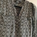 Angie Women's Black Patterned Top size large Photo 2