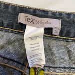 BCBGMAXAZRIA  women’s bootcut Jeans size 29, 💯 cotton. Photo 6
