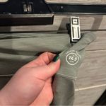 Allbirds  Women's Natural Flow Legging In a Sage Green Color size XS Photo 3