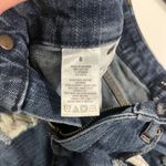 Aeropostale Womens High Rise Curvi Midi Shorts Denim Sz 8 Dark Wash Distressed Photo 3