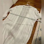 Uniqlo White Gauze Wrap Size Medium Photo 12