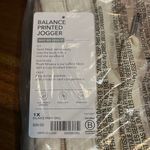 Athleta Pants Womens 1X Balance Jogger Oatmeal Camo Semi Fitted Plush Athleisure Photo 3