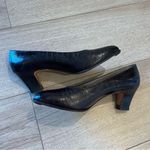 Salvatore Ferragamo  Women’s Brown Snakeskin Leather Almond Toe Heels Size 7.5 Photo 2