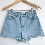 Levi Strauss & CO. LEVI'S Wedgie Short Light Wash Cut Off Shorts Photo 3