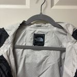 The North Face Women’s  rain jacket  Photo 3