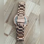 Ellen Tracy  Ladies Watch Crystals Rose Gold Stainless Bracelet Photo 7