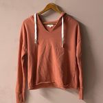Colsie Salmon Pink/Orange V Photo 0