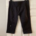 Lululemon  SIZE 12 EXCELLENT CONDITION INSEAM 16” WAIST FLAT 32” ELASTIC Photo 3