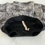 Lululemon Serigraph Alpine Pace Rival Skort Size 2 Tall Skirt White Black Multi Photo 14