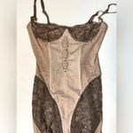 Poster Girl NWT The Jasmine Jumpsuit Marlboro Light Brown, size S Photo 3