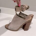 Marc Fisher Milvashi slingback suede sandals, 4.5” chunky heel, beige,sz 8.5 Photo 1