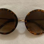 Boutique Sunglasses Photo 0