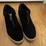 Blondo  Glenda wedge black suede waterproof sneaker boots size US 8M Photo 2