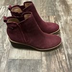 Women's Burgundy Suede Wedge Ankle Boots Size 8.5 Red Photo 7