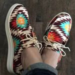 Aztec Tie Shoes Multiple Size 8 Photo 0