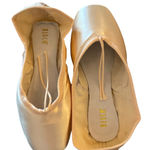 New in box Bloch Pink Pointe Shoes XX 3 Ballet pointe shoes usa med width sz 5 Photo 0