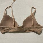 SKIMS Fits Everybody Plunge Bra 36B Photo 2