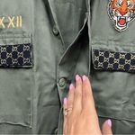 Green Military Style Jacket xs Tiger Patch Queen Bee gold tone sequins graphic Photo 10