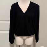 Beyond Yoga  black crossover sweater sz M Photo 1