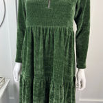 Beautiful Women’s Dress Size S Green Photo 0