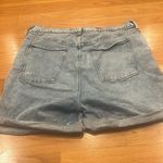 Old Navy  women’s button fly sky-hi short extra high rise jean short size 18 . Photo 7