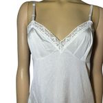 Vanity Fair women's Elegant Nylon White Lace Trim Chemise size 34 Photo 4