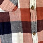 Wave zone women's size L red blue white checkered long sleeved button down top Size L Photo 3