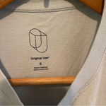 Original Use Women's ALL LOVE gray Tee Small Photo 2