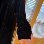 Skies Are Blue  black velvet blazer. Size small. Photo 4