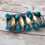 Vintage Chunky Stretch Bracelet Light Green Gems & Turquoise Tone Roses Photo 2