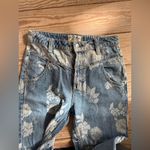 We The Free  Naomi floral flare jeans size 26 Photo 2