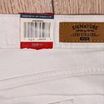 Levi's π Plus 24 24W White Jeans Mid Rise Slim Cuffed Crop Stretch NWT NEW Photo 6